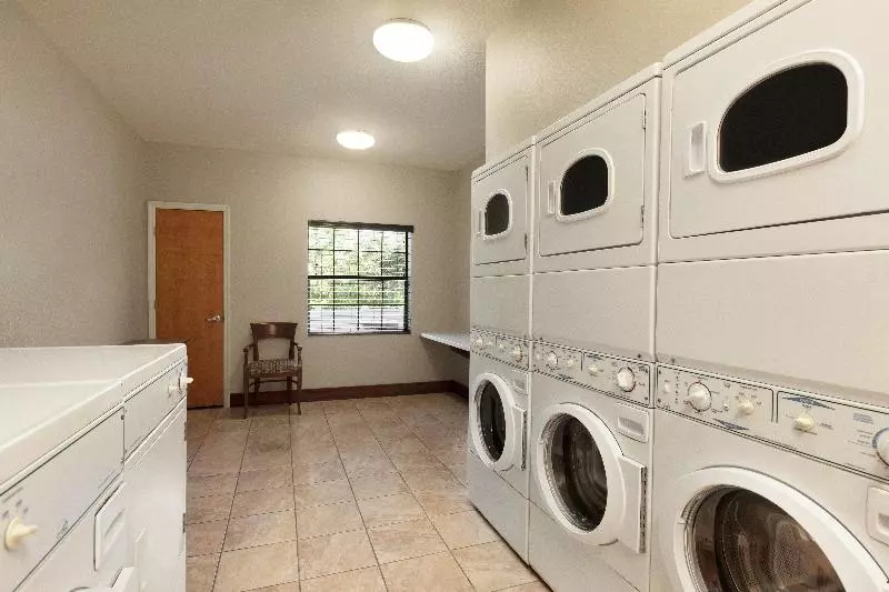 호텔 Staybridge Suites Tampa East Brandon, An Ihg