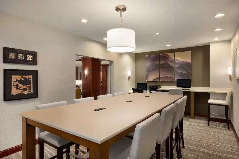 호텔 Staybridge Suites Tampa East Brandon, An Ihg