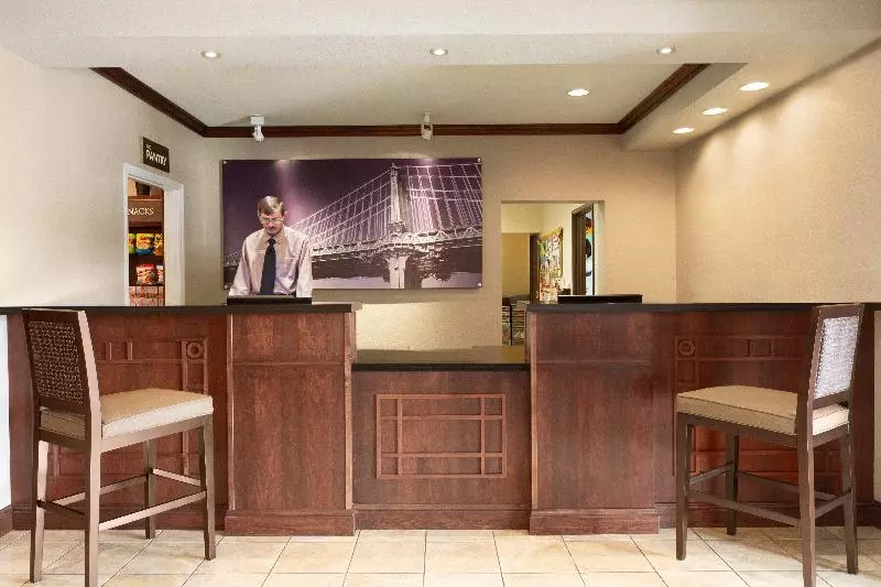 酒店 Staybridge Suites Tampa East  Brandon, An Ihg