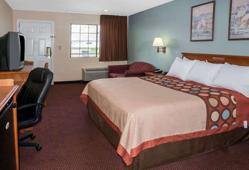 ホテル Super 8 By Wyndham Sealy