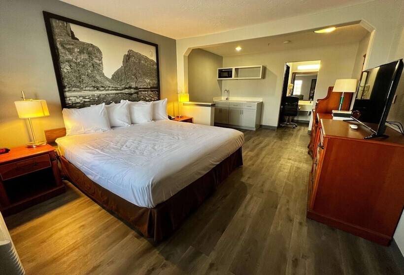 ホテル Super 8 By Wyndham Sealy