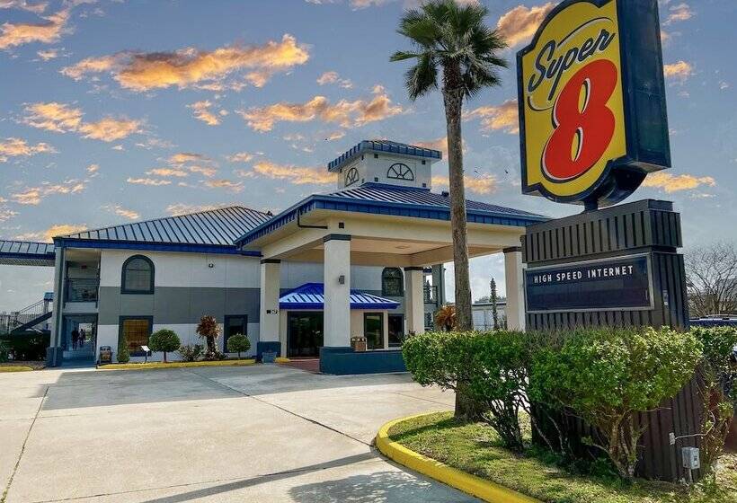 ホテル Super 8 By Wyndham Sealy