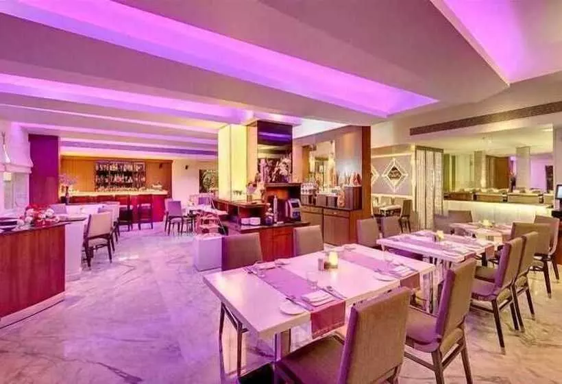 هتل The Hhi Select Bengaluru