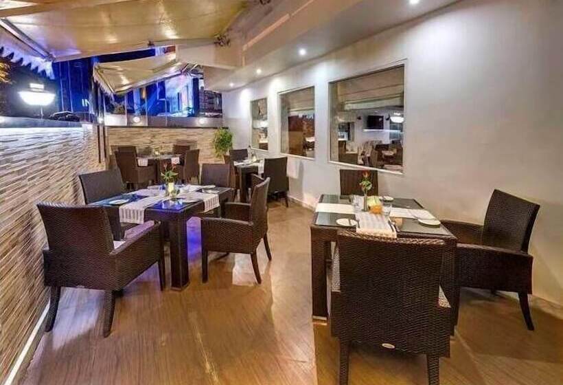 בית מלון כפרי The Hhi Select Bengaluru