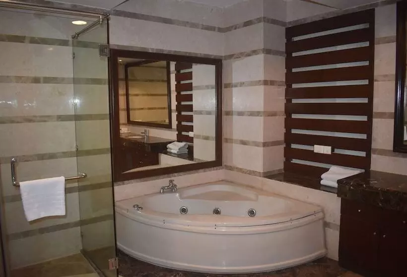 Hotel The Ocean Pearl Retreat