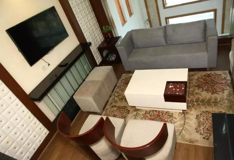 Отель The Place Gurugram, A Member Of Radisson Individuals