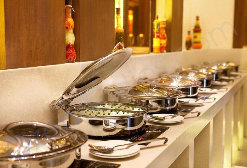 בית מלון כפרי The Place Gurugram, A Member Of Radisson Individuals