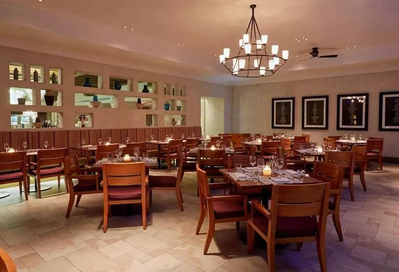 בית מלון כפרי The Westin Resort Costa Navarino