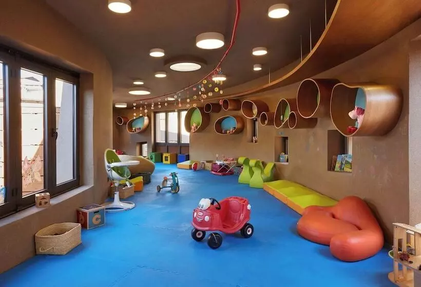 בית מלון כפרי The Westin Resort Costa Navarino