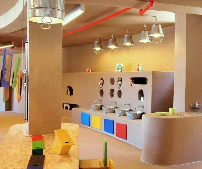 בית מלון כפרי The Westin Resort Costa Navarino