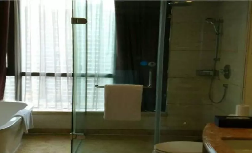 Отель Wyndham Grand Plaza Royale Palace Chengdu