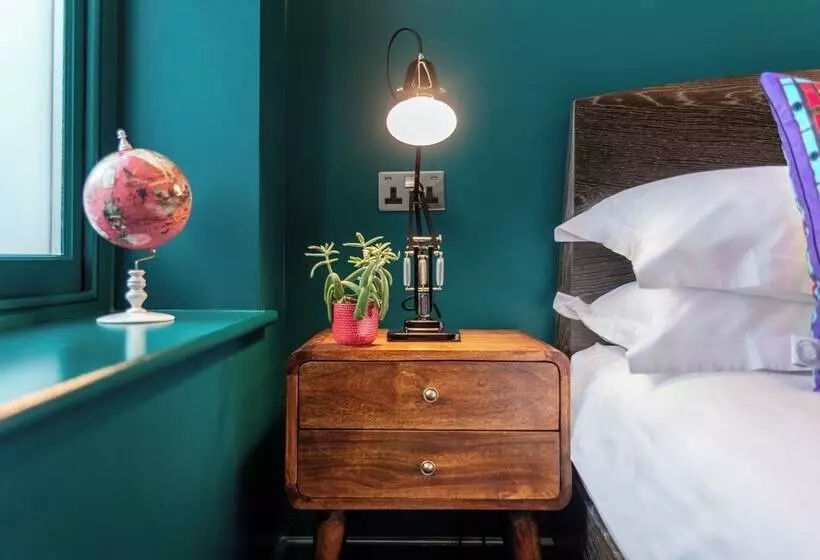 Hux Hotel, Kensington