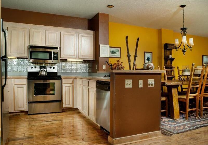 Lakeside Village By Keystone Resort