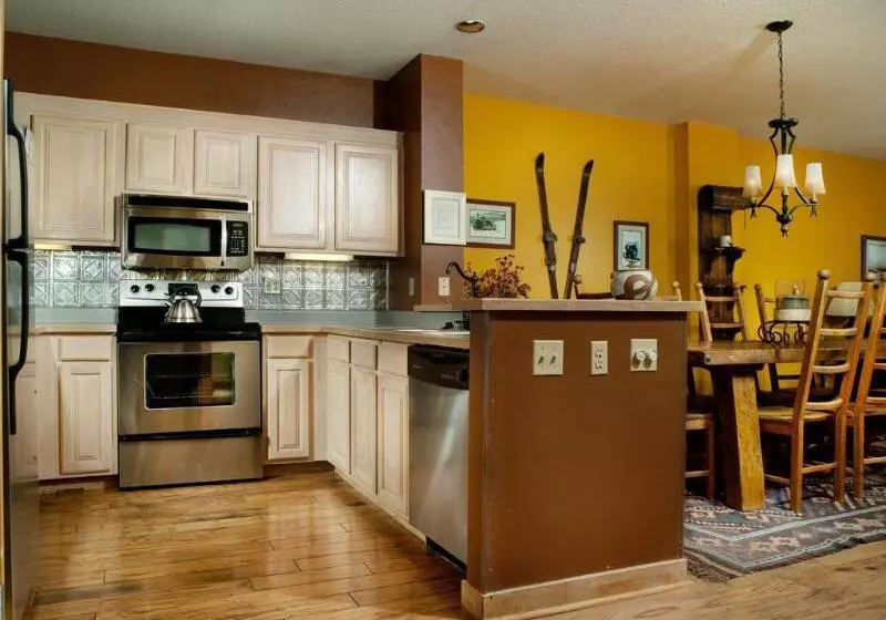 Lakeside Village By Keystone Resort