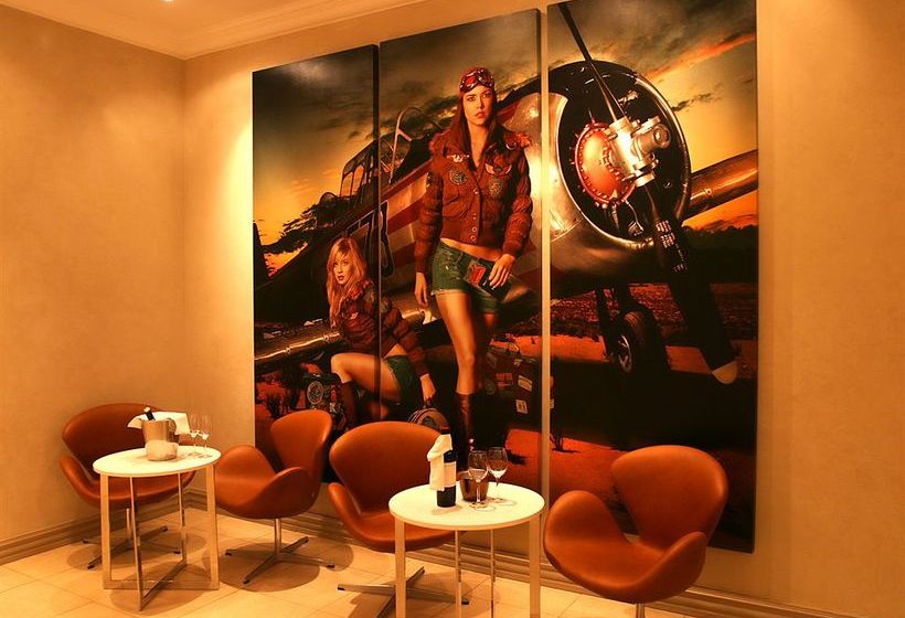 호텔 The Aviator  Or Tambo International Airport