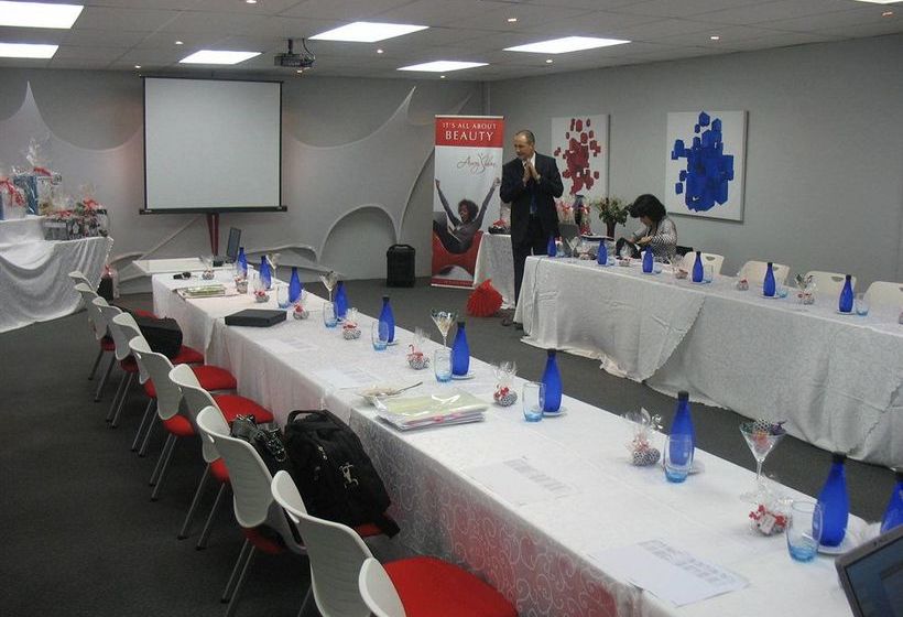 호텔 The Aviator  Or Tambo International Airport