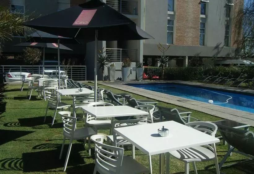 Отель The Aviator  Or Tambo International Airport