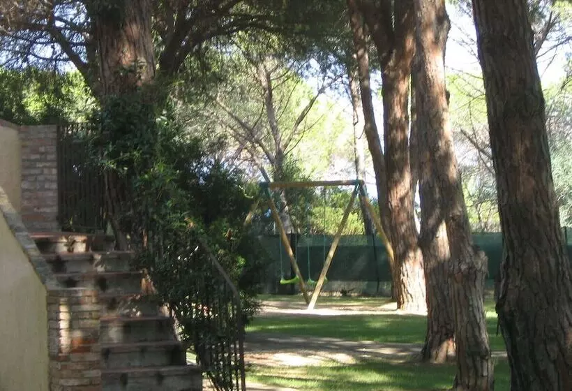 Baia Delle Palme Beach