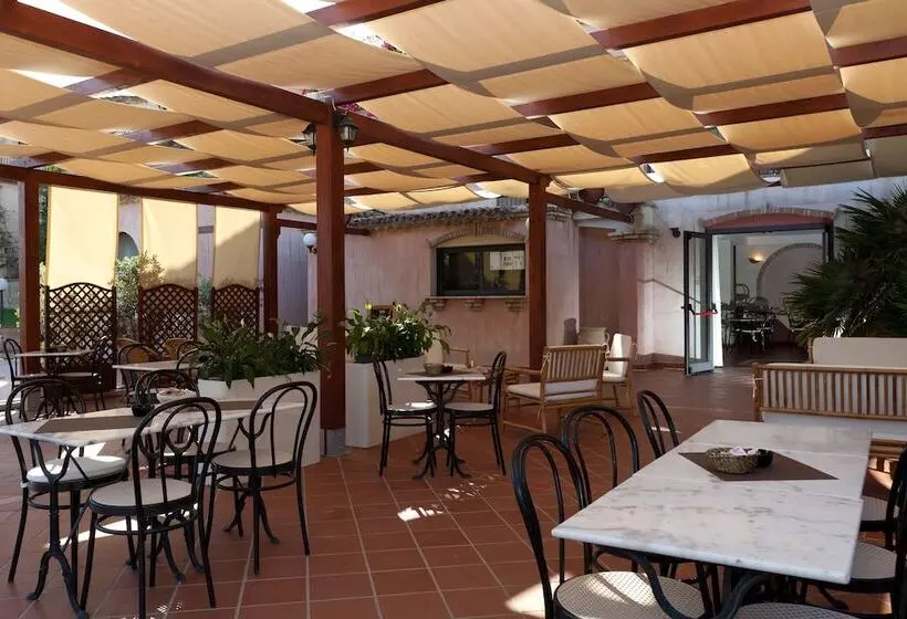 Baia Delle Palme Beach