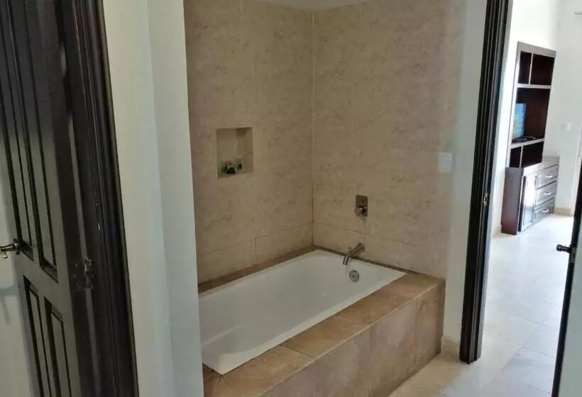 リゾートホテル Luxury Suites By Estrella Del Mar