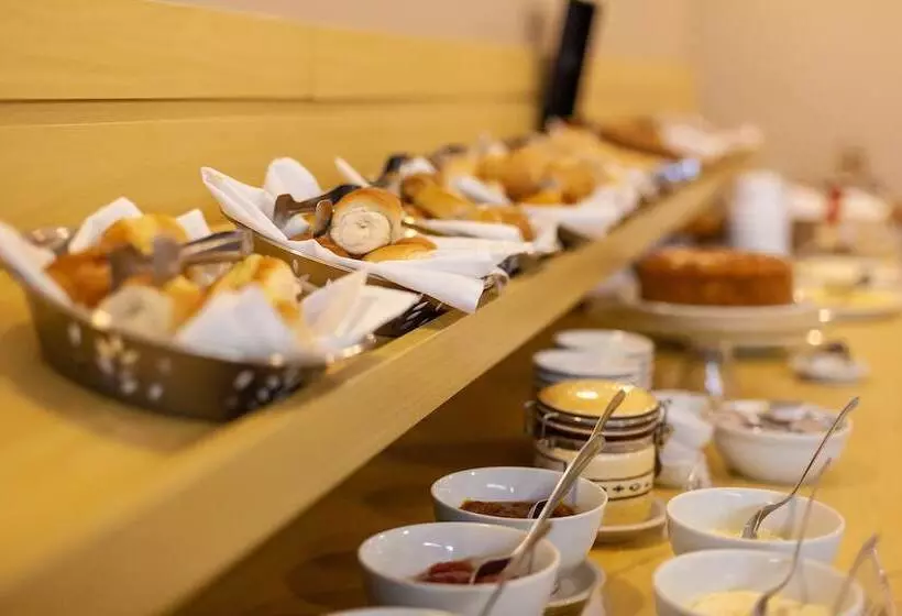 Tri Hotel & Flat Caxias