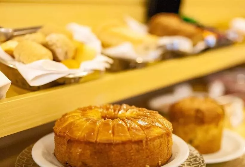 Tri Hotel & Flat Caxias