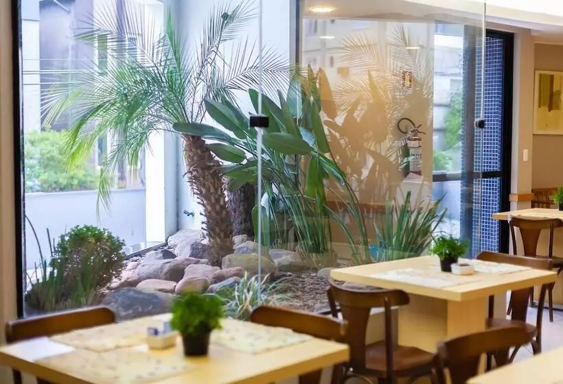 Tri Hotel & Flat Caxias