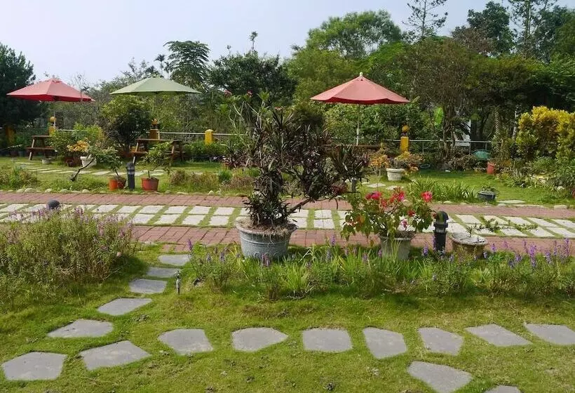 هتل Chambord Castle