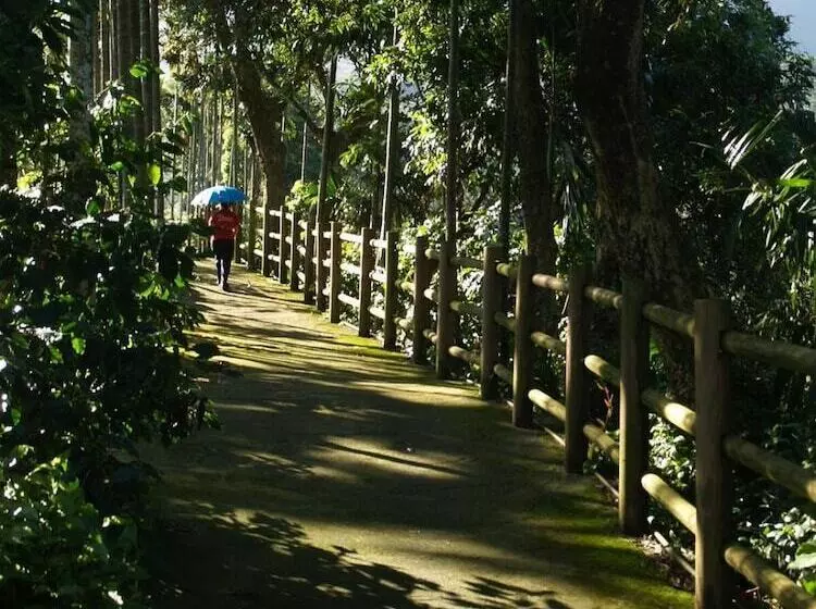 هتل Chambord Castle