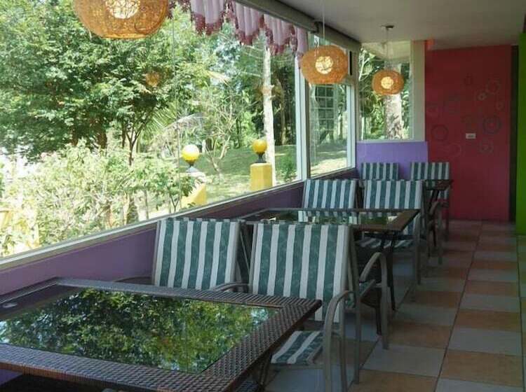 هتل Chambord Castle