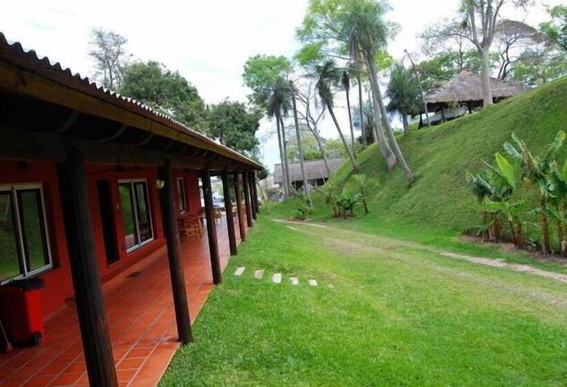 فندق Rio Arriba Suites Apartments Y Resto