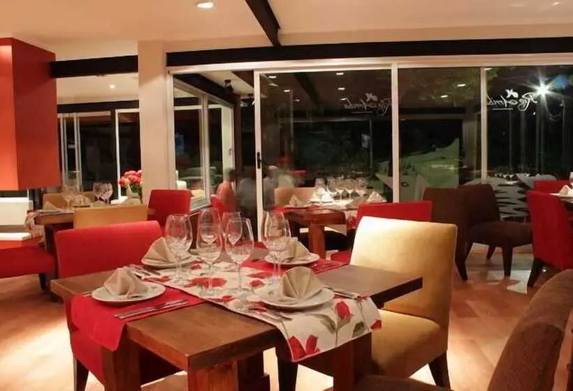 Hotelli Rio Arriba Suites Apartments Y Resto