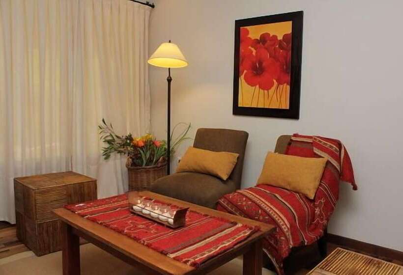 فندق Rio Arriba Suites Apartments Y Resto