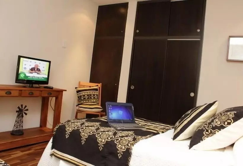 Hotelli Rio Arriba Suites Apartments Y Resto