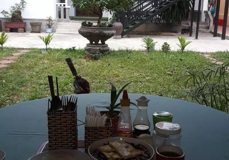 هتل Tropical Valley Homestay   Villas