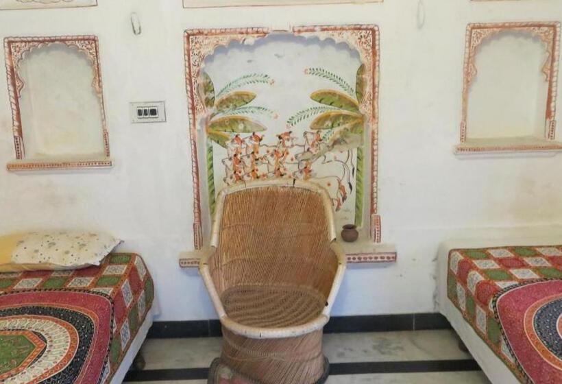 Отель Udai Haveli Guesthouse