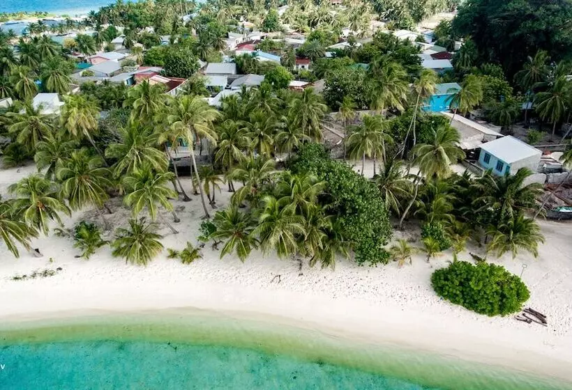 هتل Veli Beach Inn