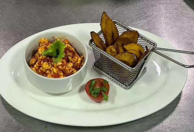 تختخواب و صبحانه Westwing Hotels And Apartments Lekki