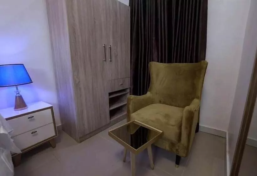 تختخواب و صبحانه Westwing Hotels And Apartments Lekki