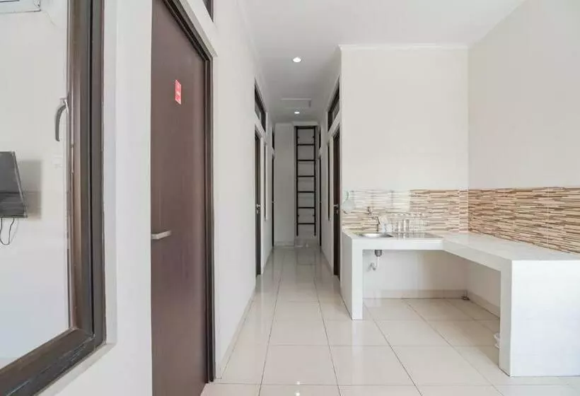 Hôtel Putri Residence Karawang Redpartner
