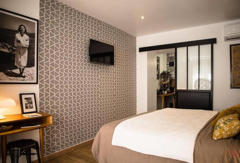 פנסיון Origines