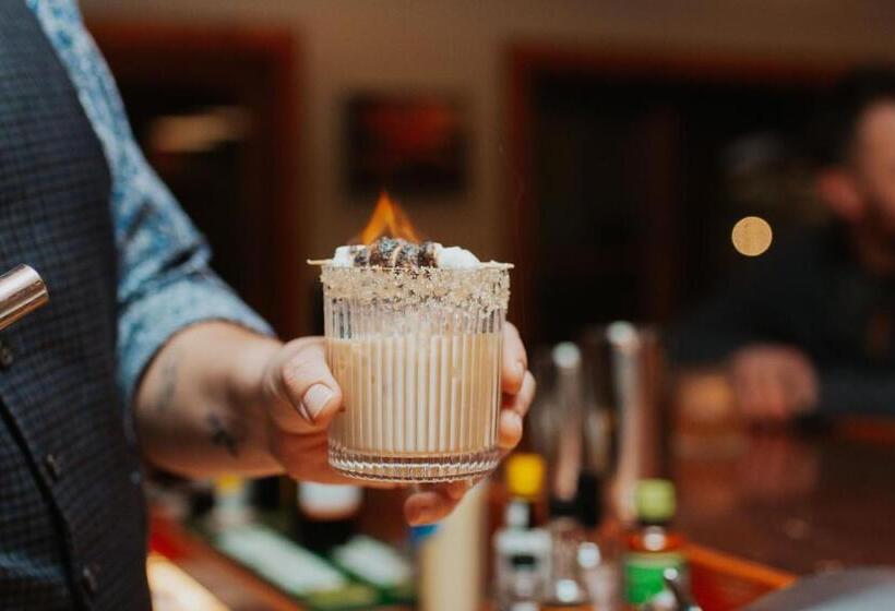 Ampersand Bay Resort