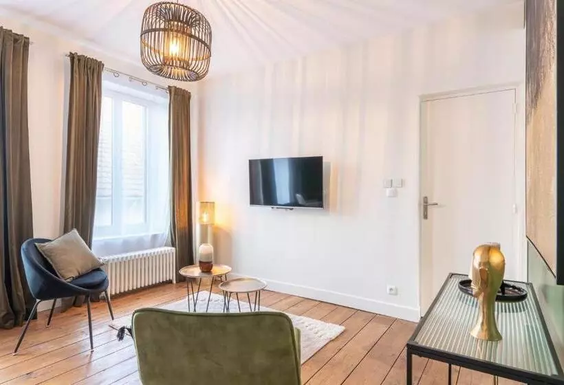 ベッドアンドブレックファースト Laroziere Chambres D’hôtes