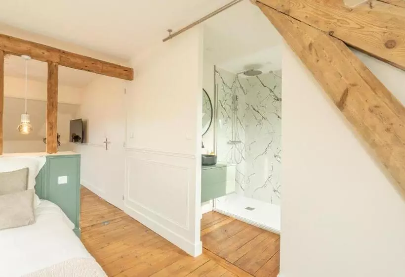 ベッドアンドブレックファースト Laroziere Chambres D’hôtes