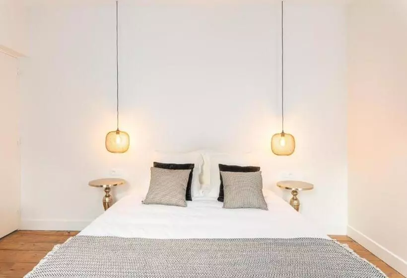 ベッドアンドブレックファースト Laroziere Chambres D’hôtes