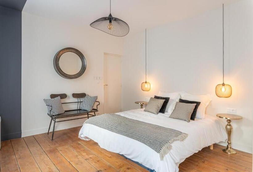 Bed and Breakfast Laroziere Chambres D’hôtes