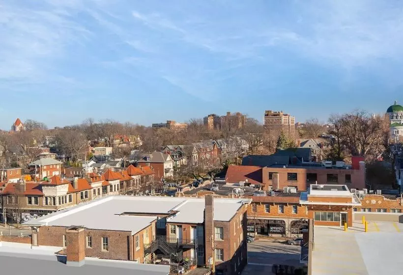 Ac Hotel By Marriott St Louis Central West End