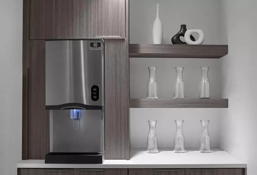 Ac Hotel By Marriott St Louis Central West End