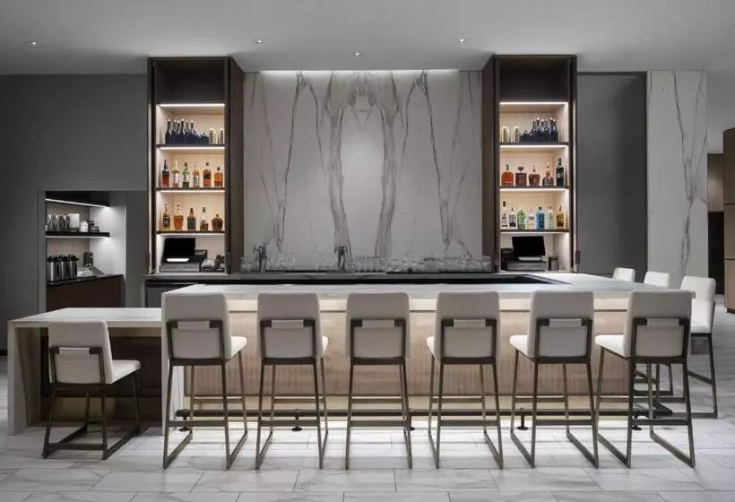 Ac Hotel By Marriott St Louis Central West End