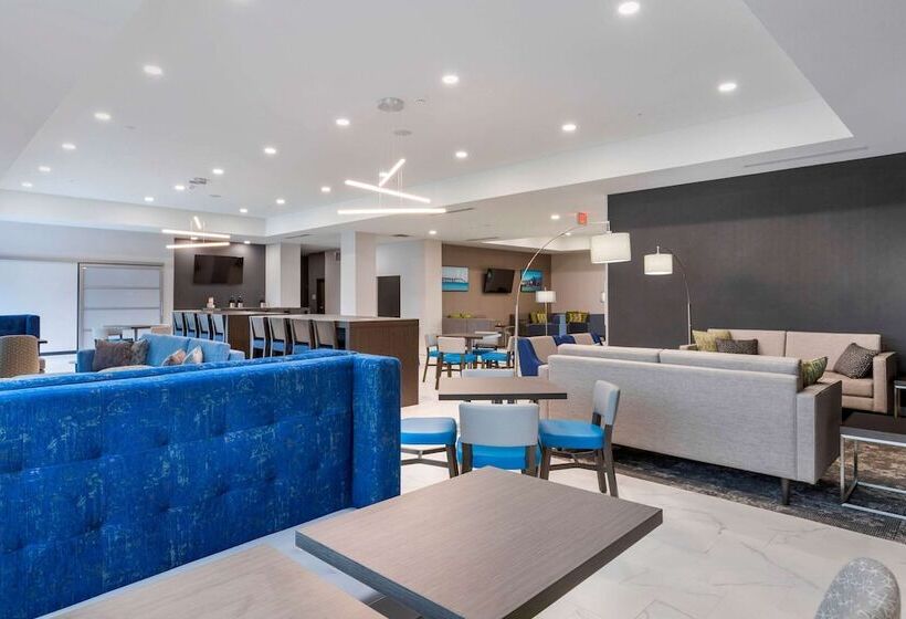 酒店 Comfort Inn & Suites Adrian